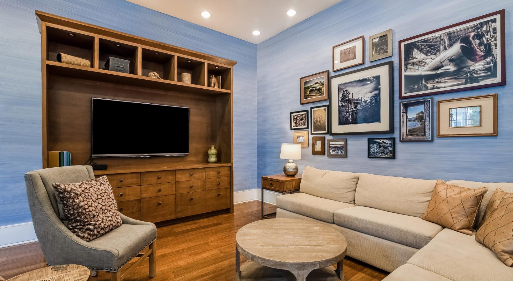 Settle into comfort at Alexander Village a living room with a tv and couches